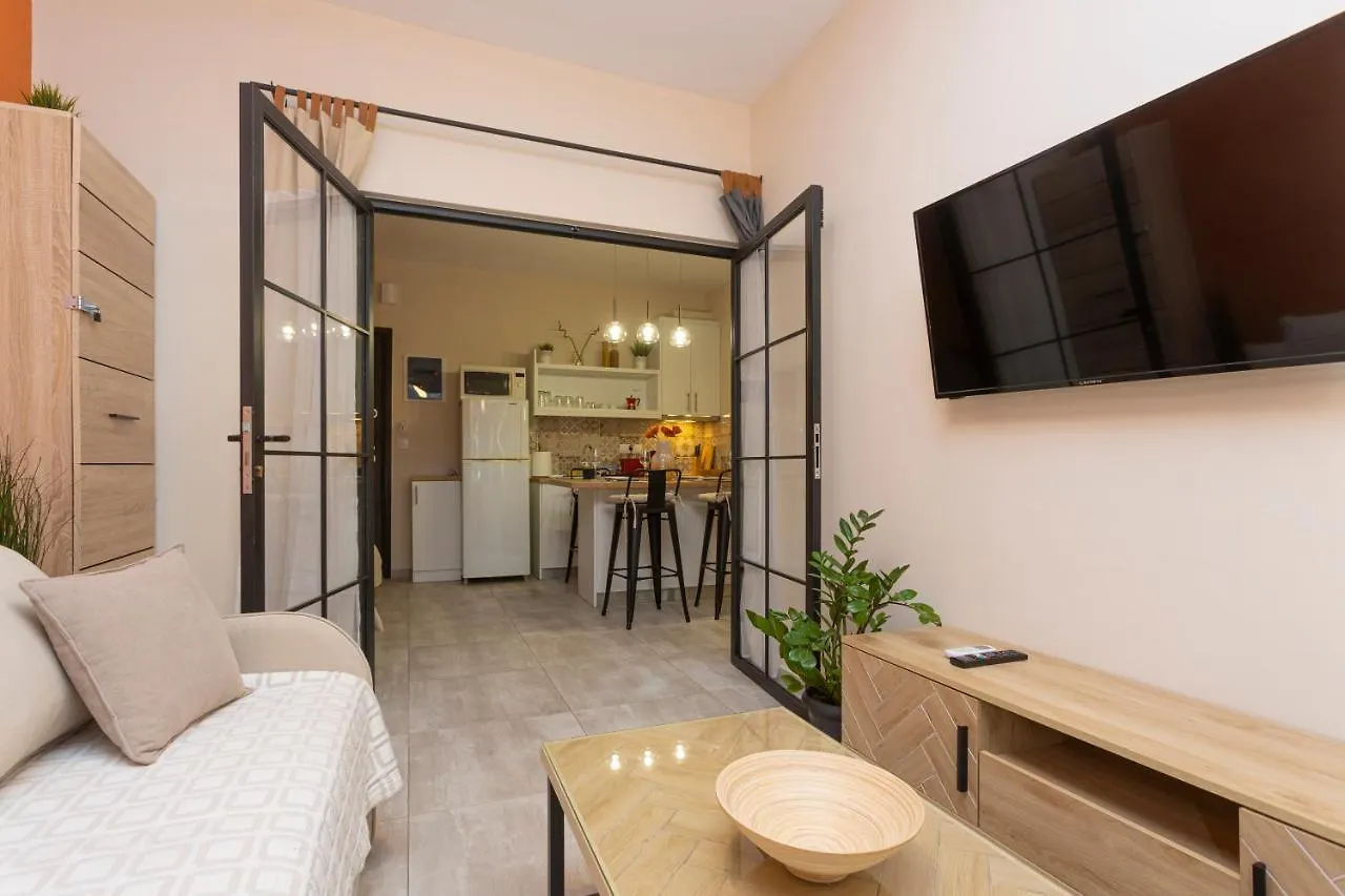 3C'S Apartment Thess :Central, Cosy & Convenient 테살로니키